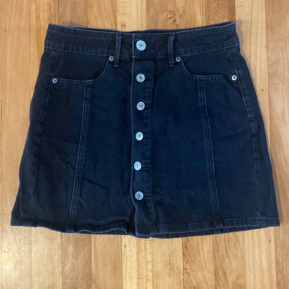 American Eagle mini skirt